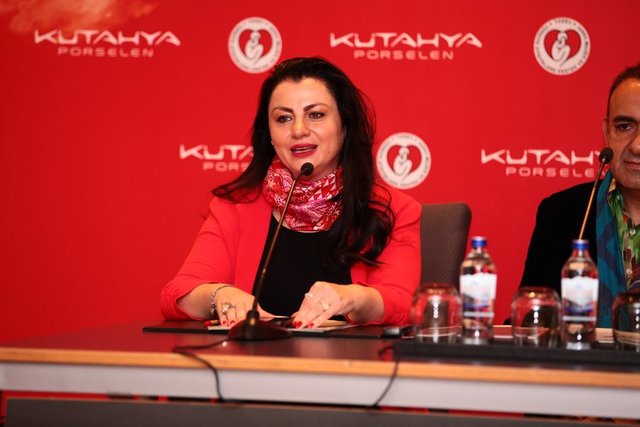 KÜTAHYA PORSELEN YÖNETİM KURULU BAŞKANI SEMA GÜRAL PROJE HAKKINDA KONUŞMA YAPTI.
