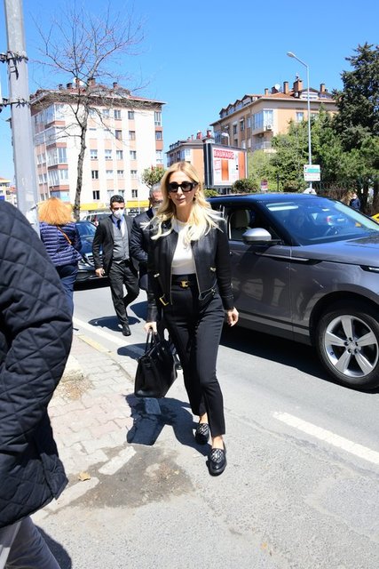 AYLİN TAHİNCİOĞLU