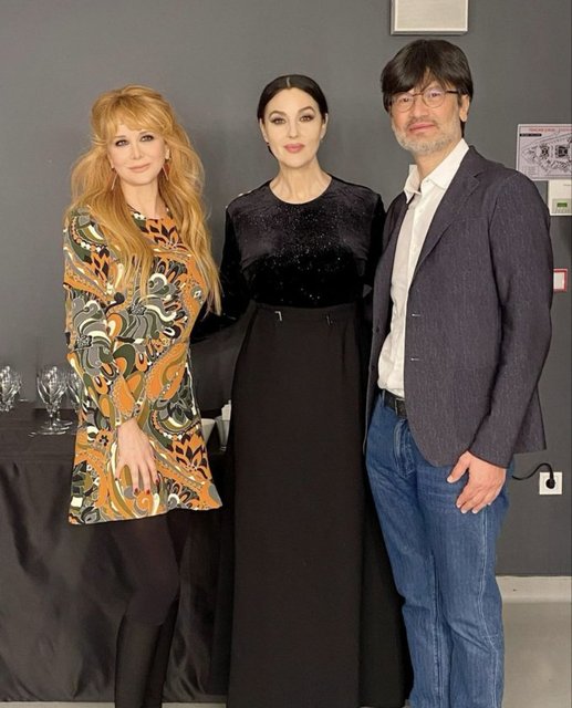 OLGUN-BERRİN ZORLU ÇİFTİ ÜNLÜ İTALYAN OYUNCU MONİCA BELLUCCİ İLE BİR ARAYA GELDİ.