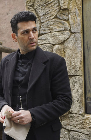 Aziz 23. Bölüm Fotoğrafları