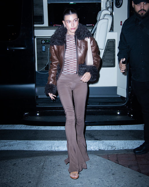 HAILEY BIEBER