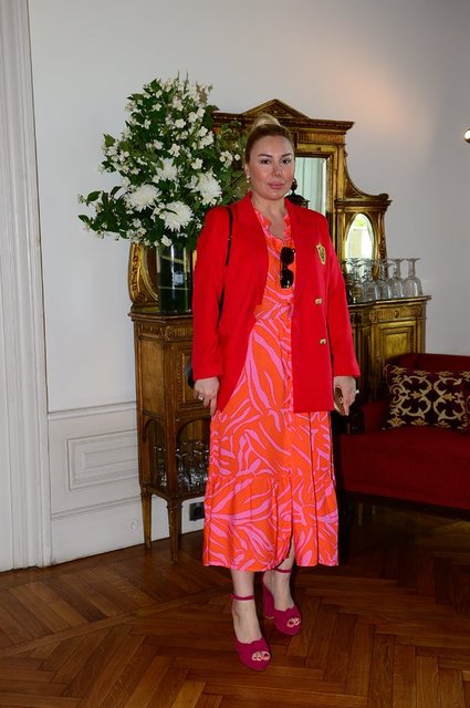 SERAP SARI