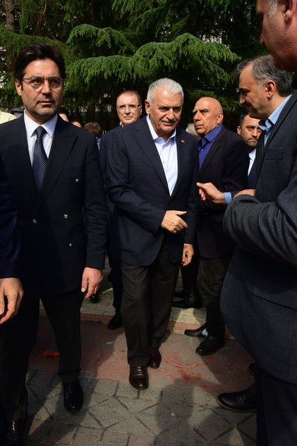AK PARTİ GENEL BAŞKAN VEKİLİ VE İZMİR MİLLETVEKİLİ BİNALİ YILDIRIM CENAZE TÖRENİNE KATILDI.