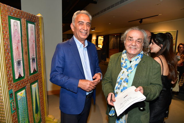 İŞL İNSANI ADNAN POLAT SANATÇI MUZAFFER AKYOL'LA SERGİDE BİR AREAYA GELDİ.