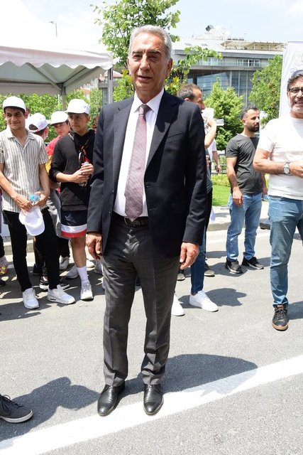 GÜL BABA TÜRBESİ MİRASI KORUMA VAKFI BAŞKANI ADNAN POLAT AÇILIŞA EV SAHİPLİĞİ YAPTI.
