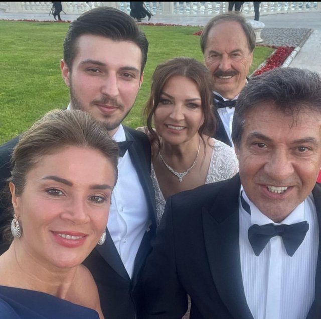AHU-SÜLEYMAN, ORKAN ORAKÇIOĞLU DAVETLİLERLE ÖZEL OLARAK İLGİLENDİ.