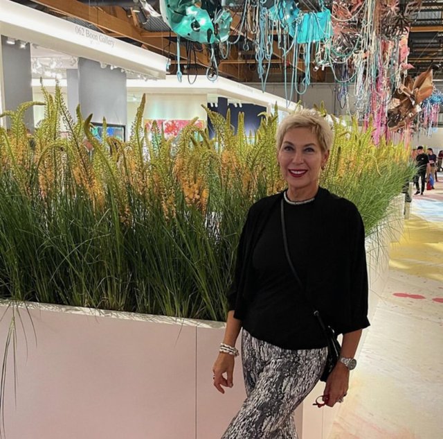 LEYLA ALATON BELÇİKA'DA SANAT GEZİSİ YAPTI.
