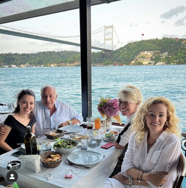 MELDA KOSİF, LARA, CEFİ-YASEMİN KAMHİ