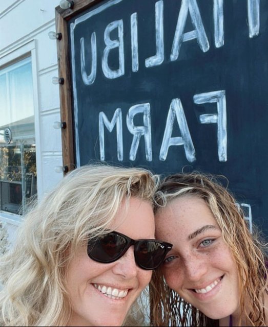 ALARA KOÇİBEY, YASMİN PARİS UZAN
