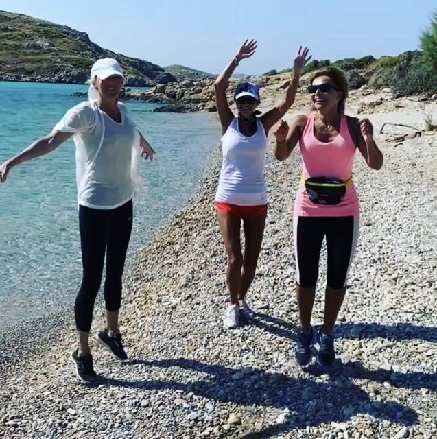 BETTINA MACHLER, ZEYNEP ÇARMIKLI, ŞEBNEM ÇAPA