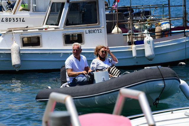 ALİ VE ARZU DÜRÜST ÇİFTİ BODRUM'DA TATİL SEZONUNU AÇTI.