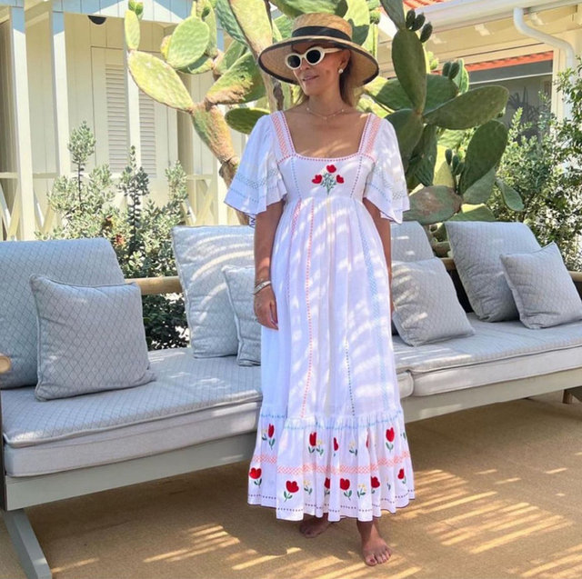 FERYAL GÜLMAN İTALYA'DA TATİL YAPIYOR.