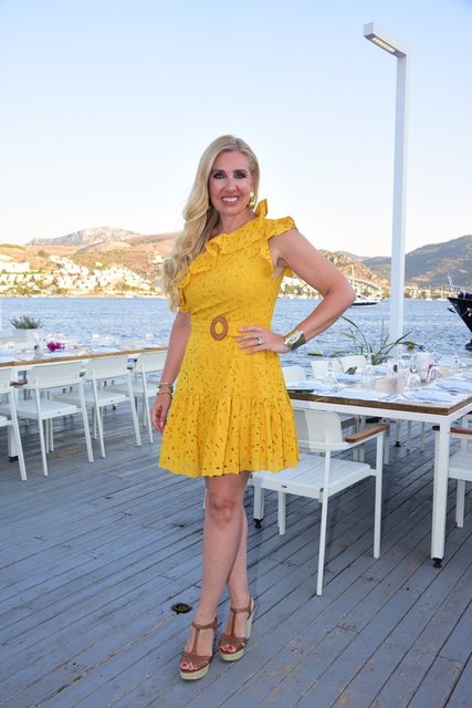 ÖZGE SANDER