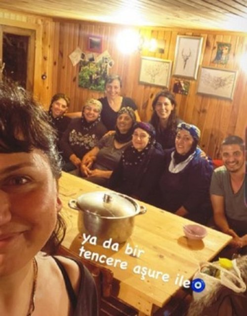 15 GÜNDÜR YAYLADA KALAN BOYNER EĞLENCELİ ANLARINI ÖLÜMSÜZLEŞTİRDİ