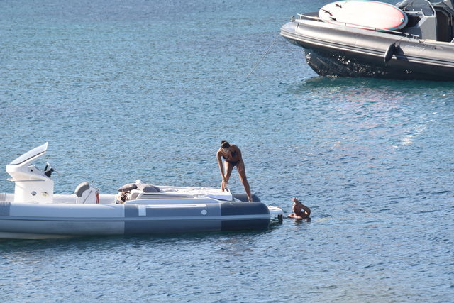 İZZET ANTEBİ, TUVANA TÜRKAY