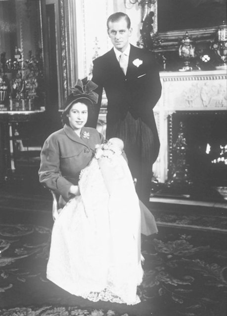 KRALİÇE ELIZABETH