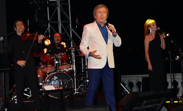 EROL EVGİN
