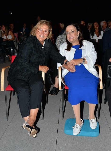 GÜLER SABANCI, DİLEK SABANCI 