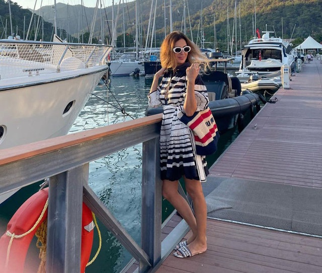 BEYZA UYANOĞLU