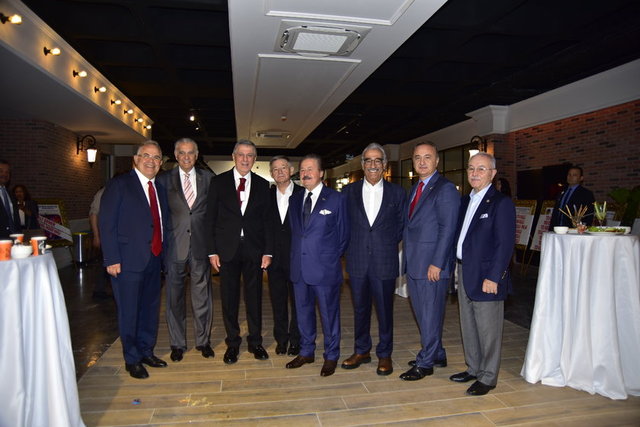 AHMET ÇETİNSAYA, KAYA ÇAK, HALİT ALİP ÖZDEMİR, AHMET YAĞCIOĞLU, CAVİT ÇAĞLAR, ALİ DOĞAN, SELÇUK PEHLİVANOĞLU, TALAT İÇÖZ