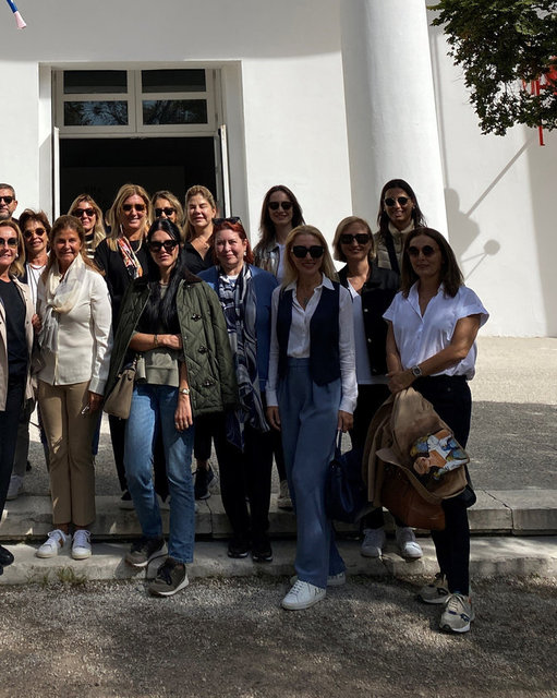İSTANBUL MODERN YÖNETİM KURULU BAŞKANI OYA ECZACIBAŞI, PERVİN ERSOY, ECE KURDOĞLU VE BANU ÇARMIKLI'NIN DA ARALARINDA OLDUĞU İSTANBUL MODERN'İN ÜYELERİYLE VENEDİK BİENALİ'Nİ GEZDİ