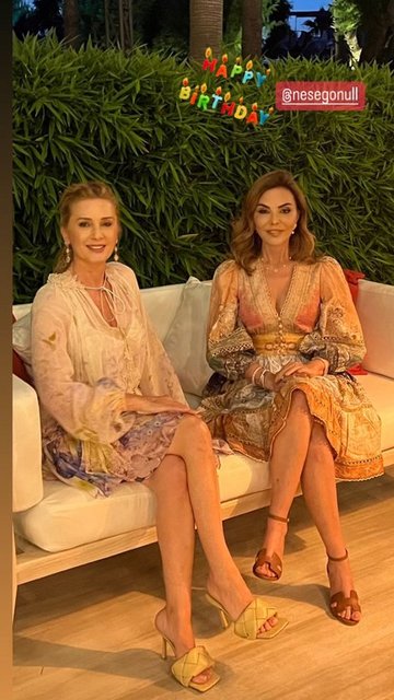 NEŞE GÖNÜL, FERYAL GÜLMAN
