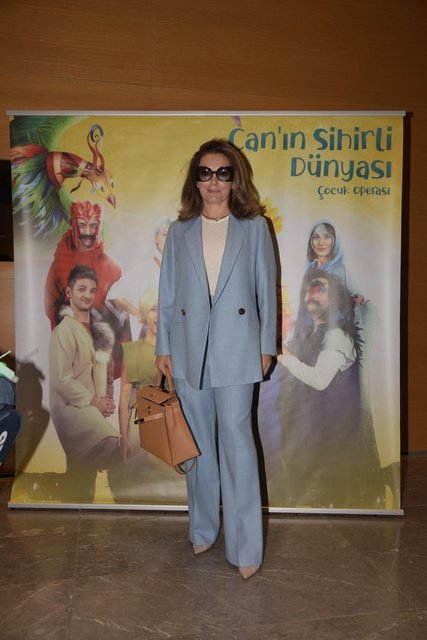 BANU ÇARMIKLI