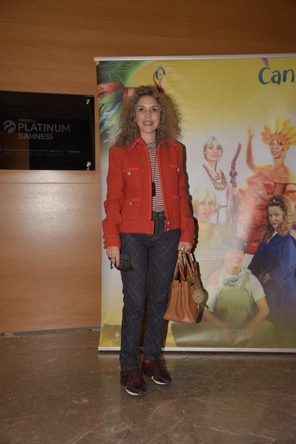 ASLI EKŞİOĞLU