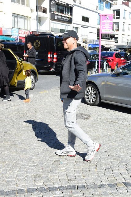 ERHAN KAMIŞLI