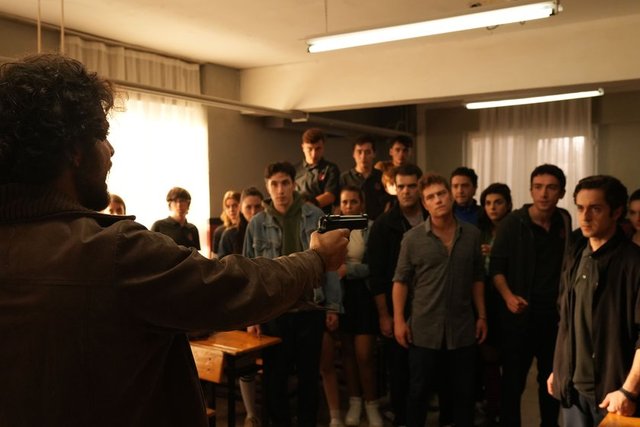 Gelsin Hayat Bildiği Gibi 15. Bölüm Fotoğrafları