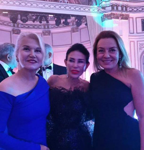 ALEV TORUNER, SUZAN SABANCI DİNÇER, SELİN GÜLÇİÇEK