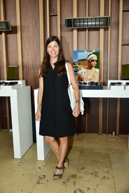 ZEYNEP ÜSTÜNEL