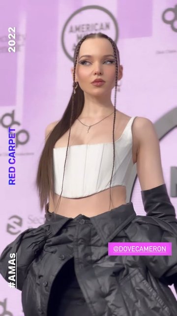 DOVE CAMERON