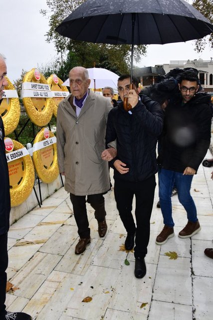 İNAN KIRAÇ