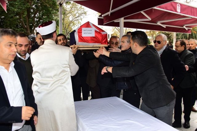 ABDURRAHİM ALBAYRAK, ASİL BOSTANCI