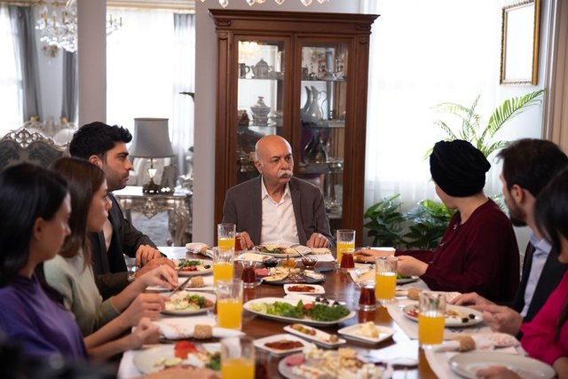 Kızılcık Şerbeti 5. Bölüm Fotoğrafları