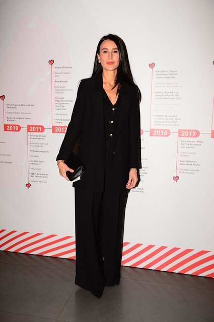 DİLARA AKIN