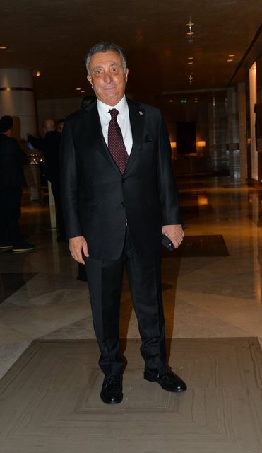 BEŞİKTAŞ SPOR KULÜBÜ BAŞKANI AHMET NUR ÇEBİ DÜĞÜN TÖRENİNE KATILDI.