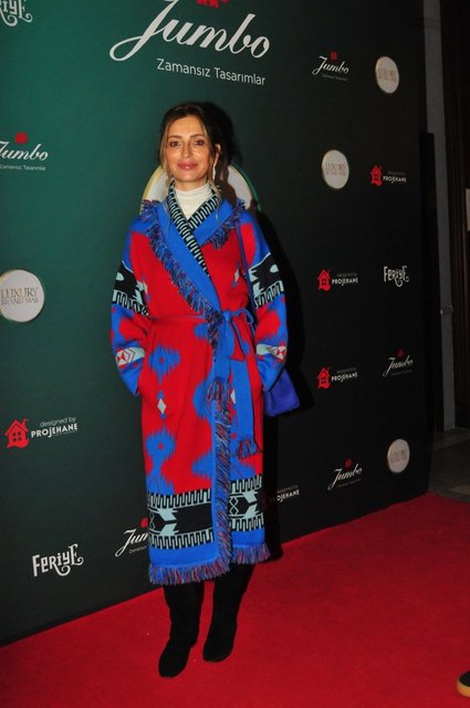 BEYZA UYANOĞLU