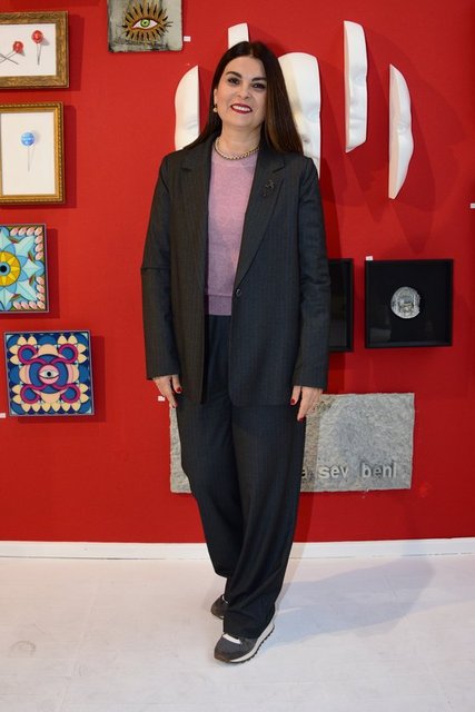 HÜLYA ELTEMUR
