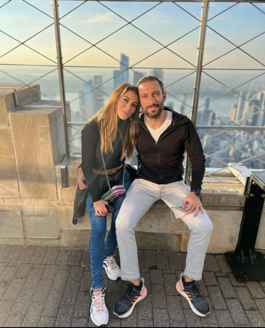 ALLAN HAKKO, MERVE OFLAZ