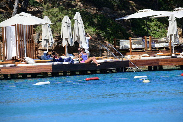 ALİZE DİNÇKÖK