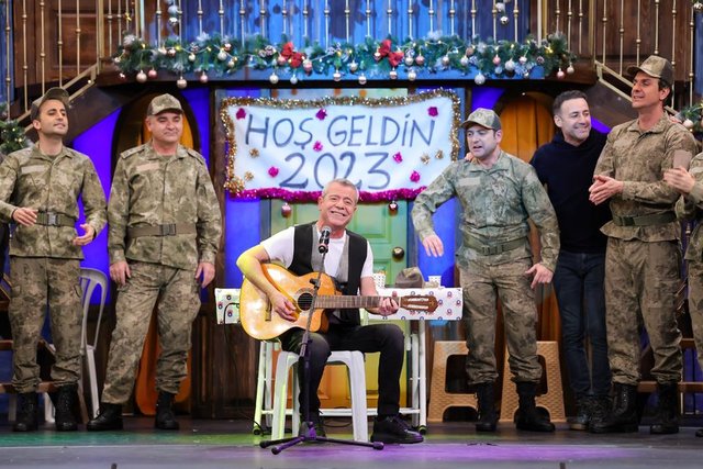 Güldür Güldür Show 323. (Yılbaşı Özel) Bölüm Fotoğrafları