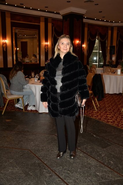 ARZU ÖZAL