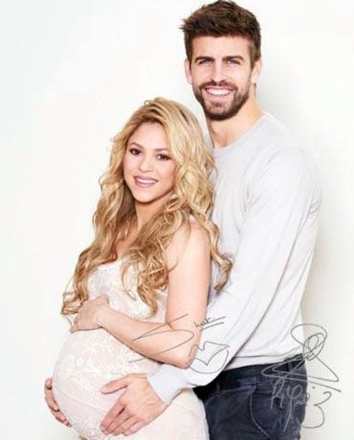 SHAKIRA, PIQUE