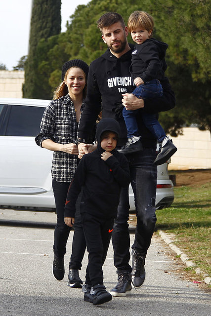 SHAKIRA, PIQUE