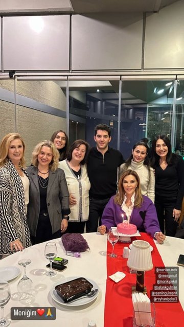 YASMİN GÜLMAN, NEŞE GÖNÜL, MONİK İPEKEL, FERYAL GÜLMAN, ASLAN KEMAL GÜLMAN