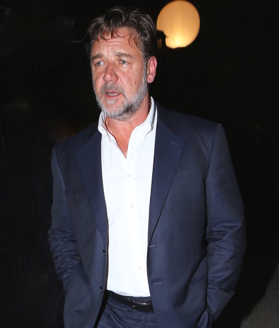 RUSSEL CROWE