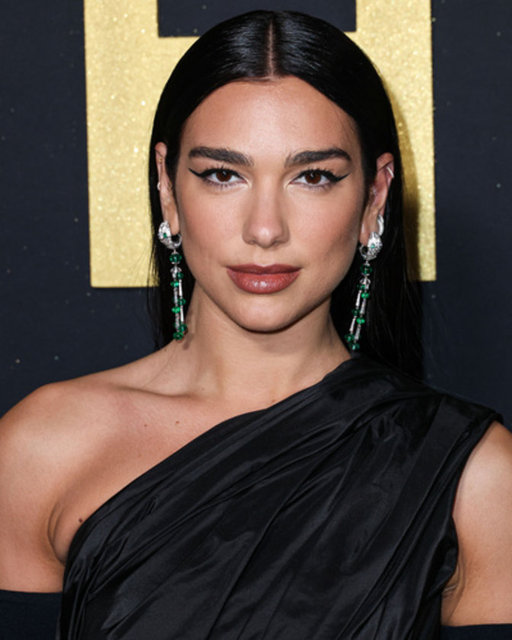DUA LIPA