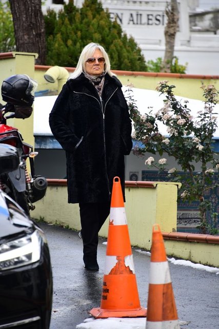 EMİNE ÖZİLHAN